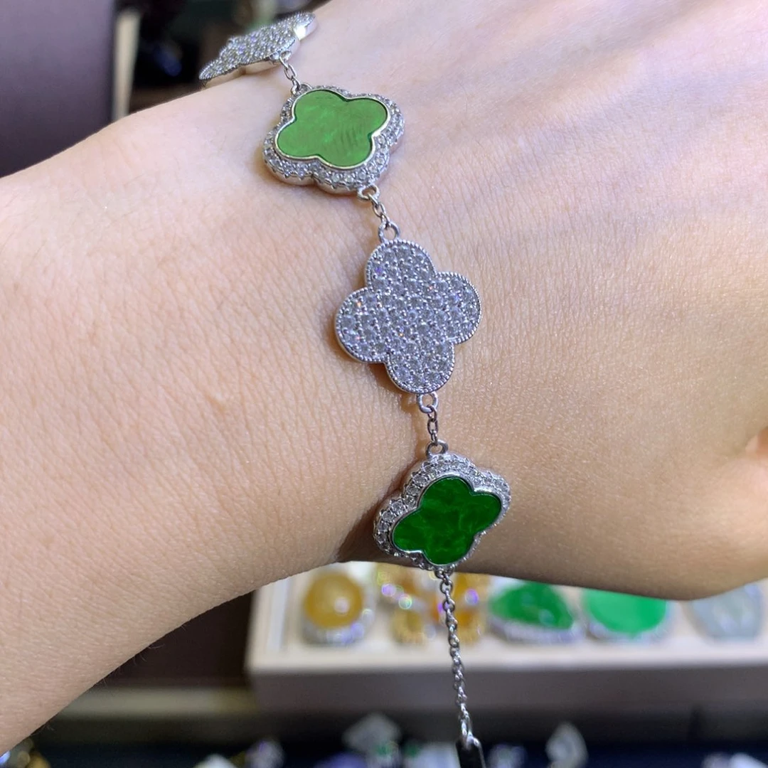 翡翠银S925镶嵌颈饰翡翠