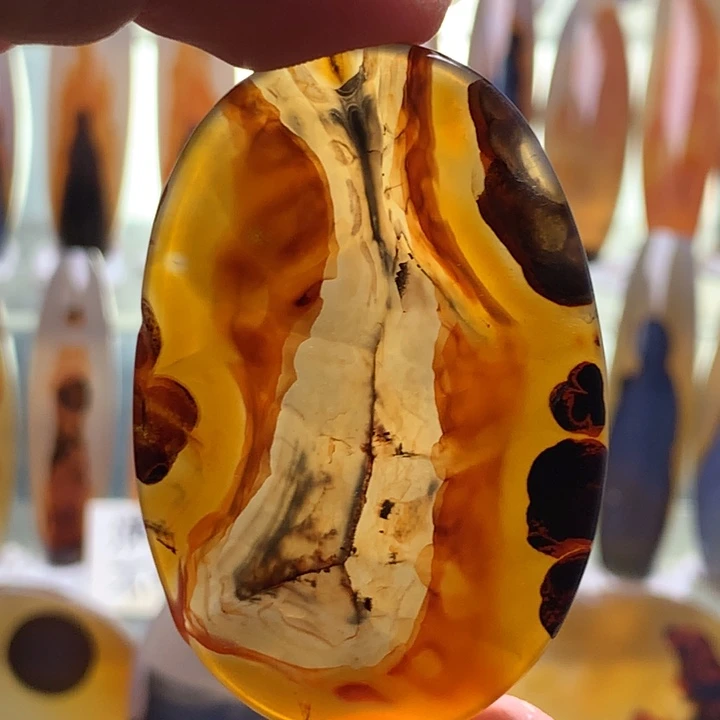 未镶嵌颈饰玛瑙/玉髓168