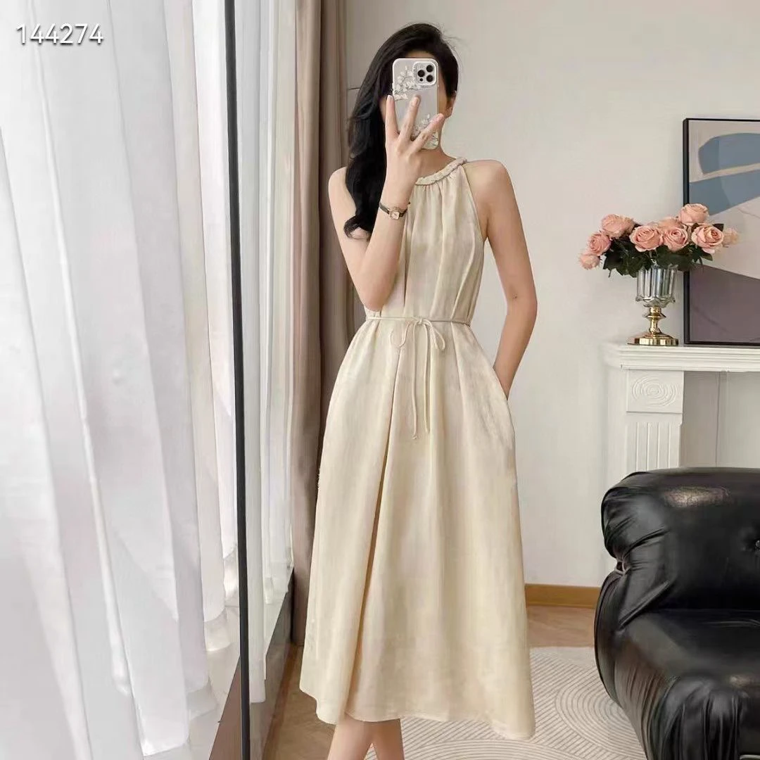 月䲆（挂脖提花连衣裙 ）高货真丝亚麻夏季气质显瘦法式连衣裙