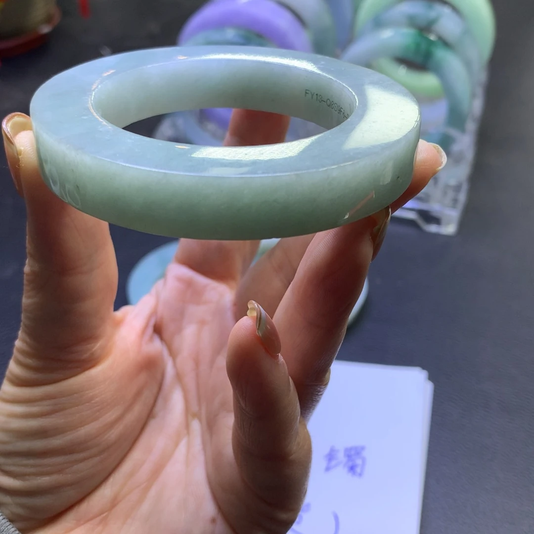 未镶嵌翡翠定制翡翠