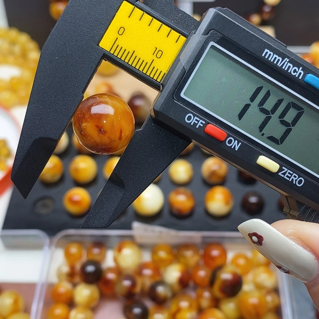 未镶嵌琥珀裸石蜜蜡591