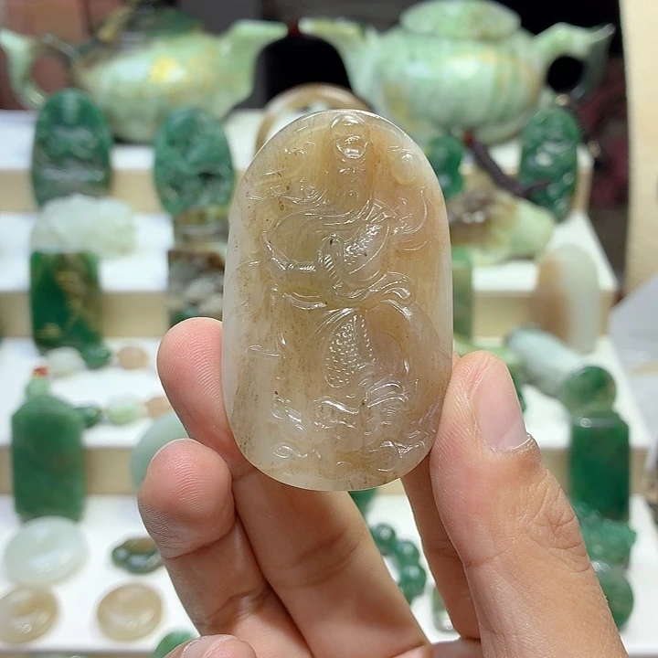 独山玉未镶嵌颈饰
