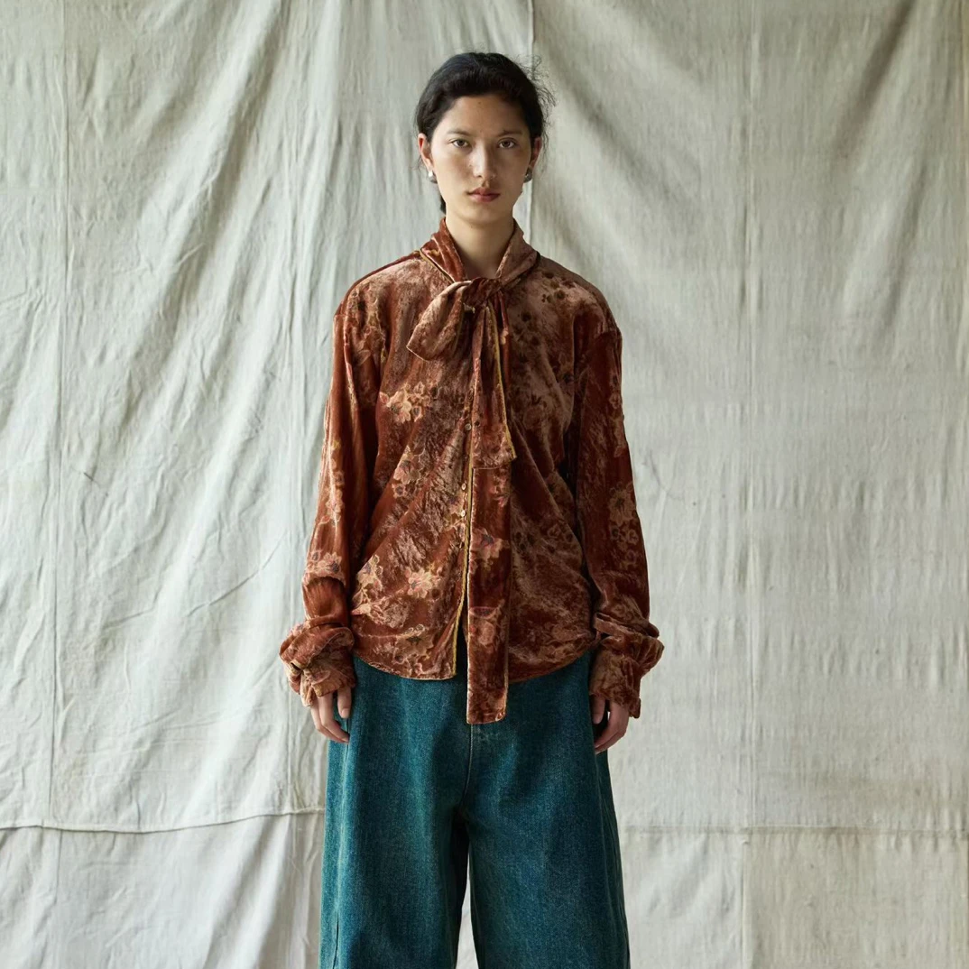 左岸迷香25秋冬复古 丝绒衬衫