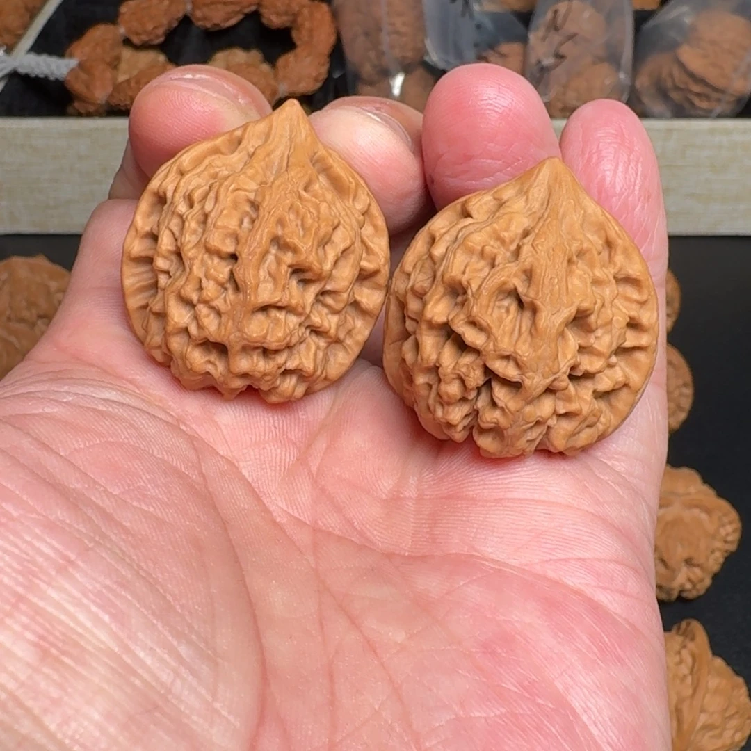 吊坠文玩核桃太行龙纹 尺寸33