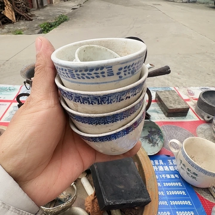 赵***）铜铁合金类陶瓷制品