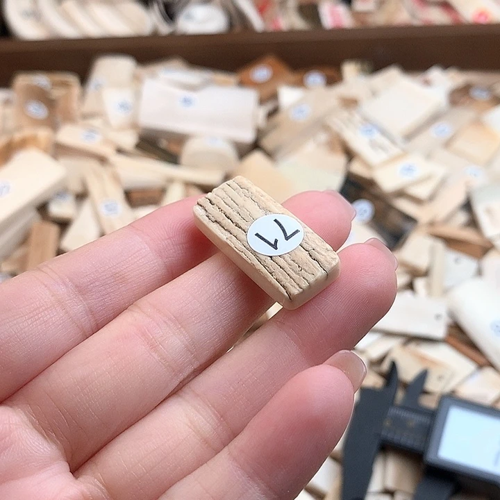 泥塑不打孔联系客服