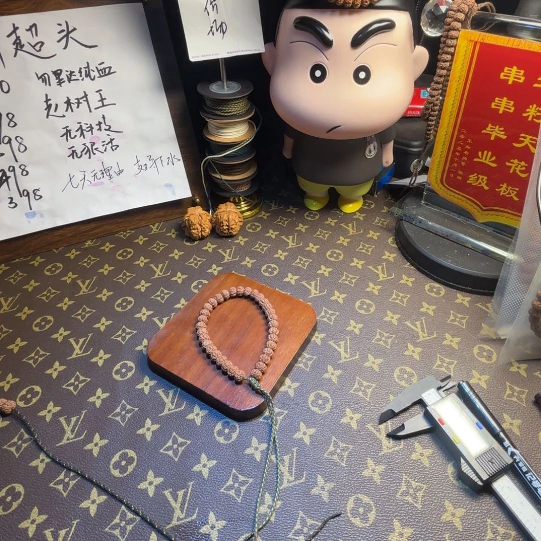 茄***啡金刚菩提吊坠纯血老树王10号