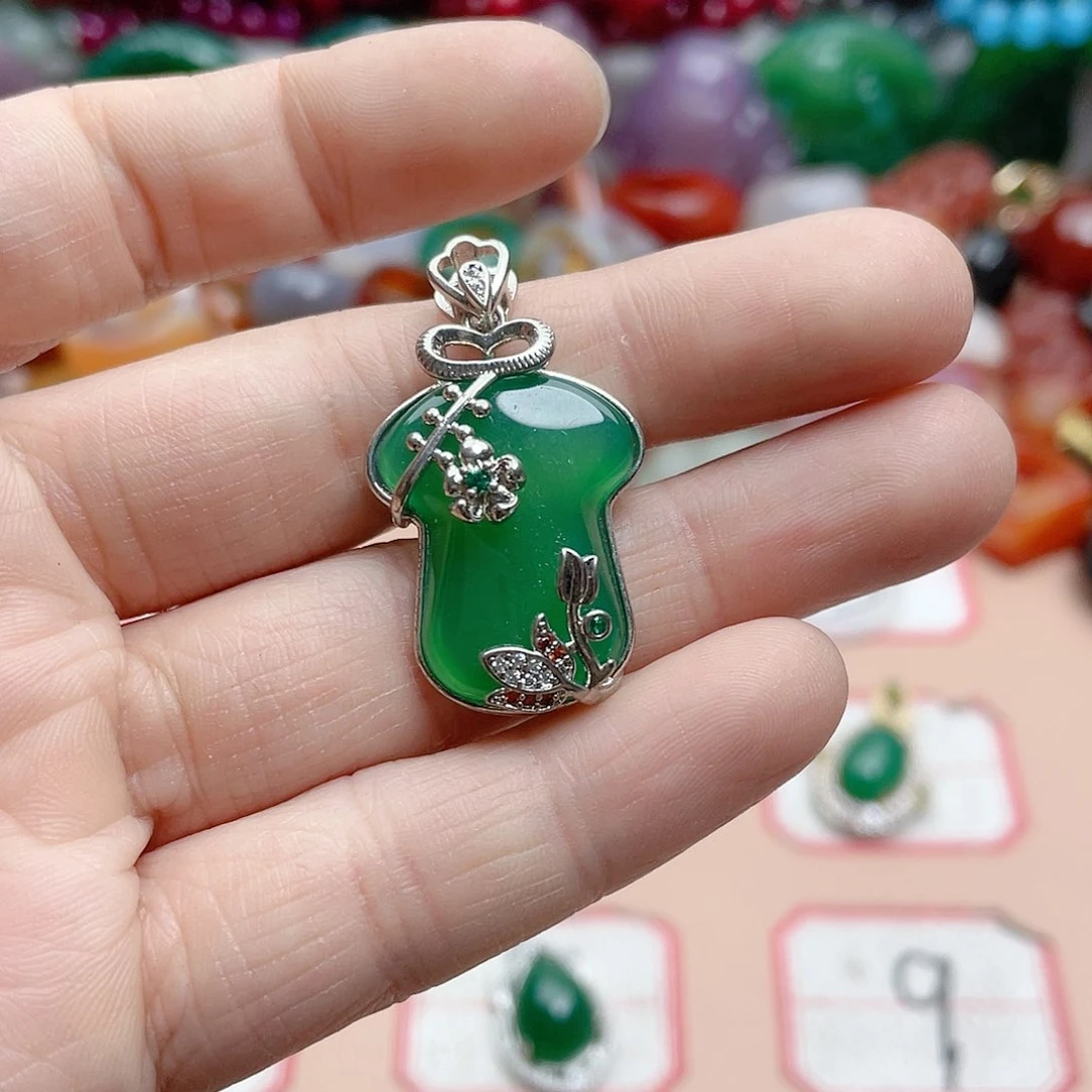 玛瑙/玉髓颈饰合金悟*生