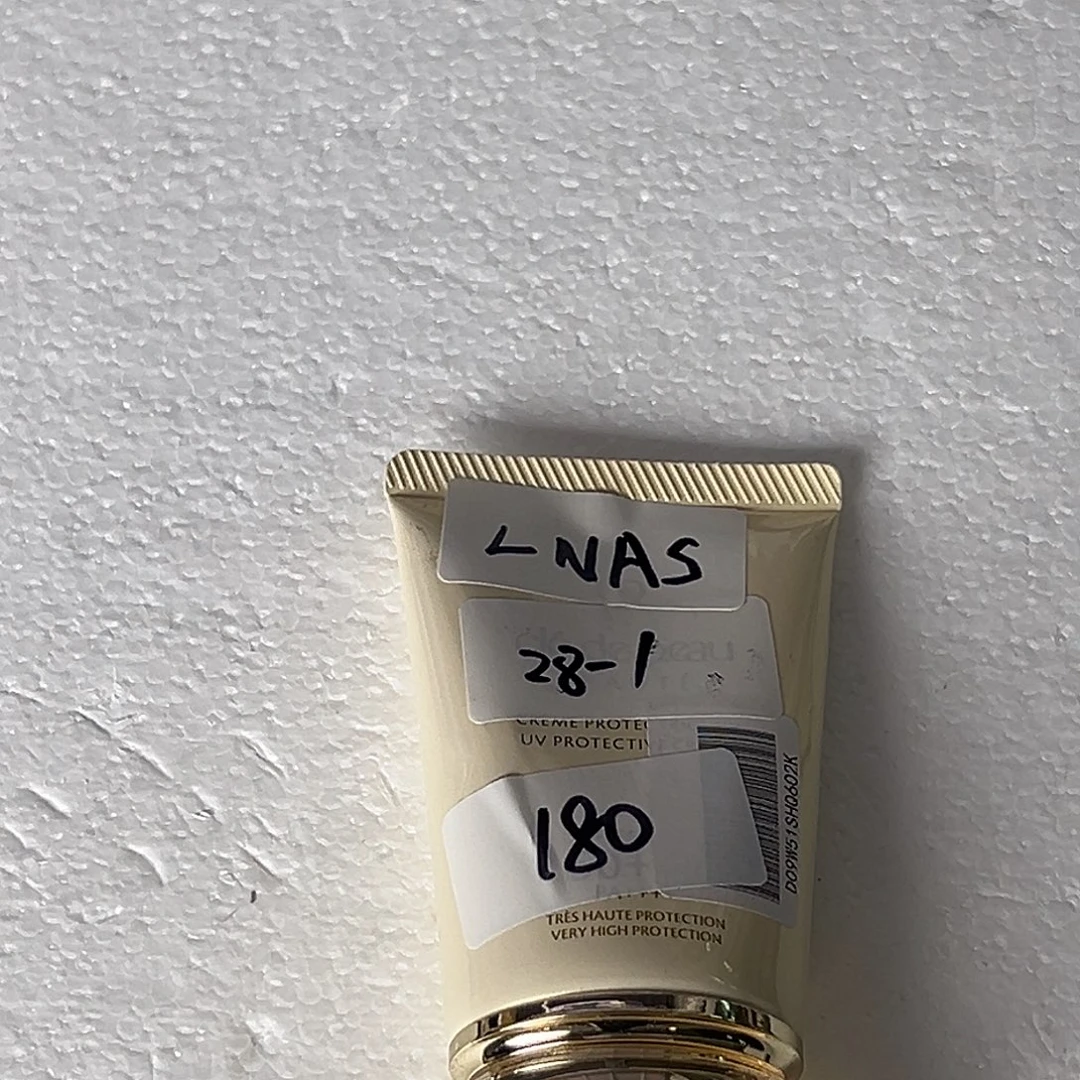 李***活CPB 御龄防晒乳 50ml