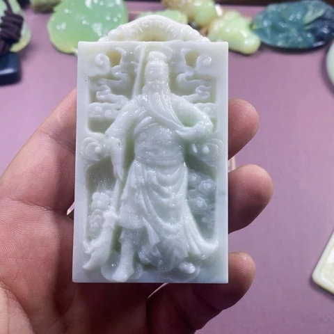 未镶嵌蛇纹石玉颈饰妙*