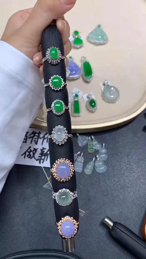 【小鱼严选 戒指棒】翡翠戒指-18K金镶嵌-多样性发一件-XM09|CXQ21