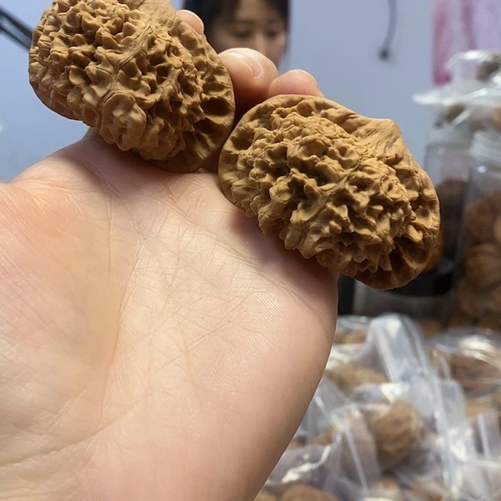 文玩核桃把件54/55官帽