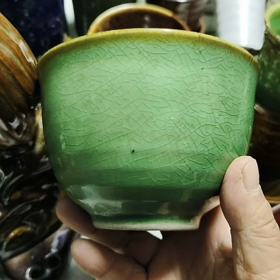 瓷片五厂，七厂各种摆件，瓷片、均有瑕疵。！