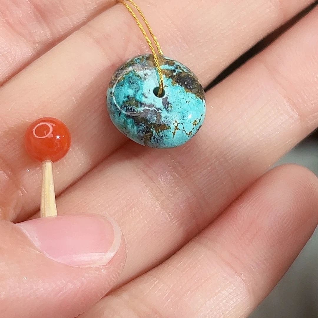 南红玛瑙未镶嵌珠宝奇石