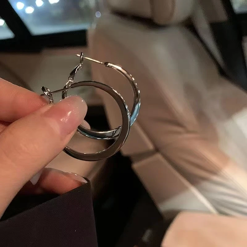 铜合金耳饰 甜酷少女～简约风ins几何圆圈耳钉