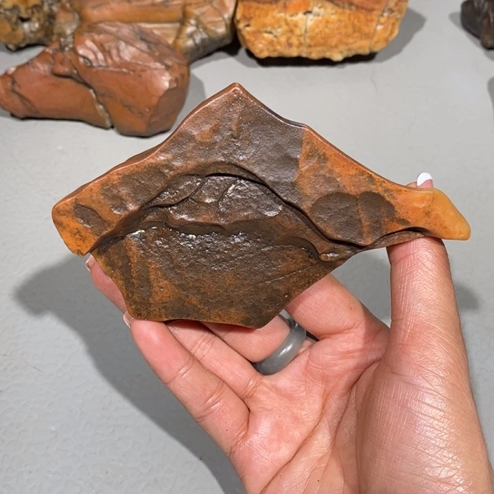 玛瑙/玉髓车挂合金牛*阳91