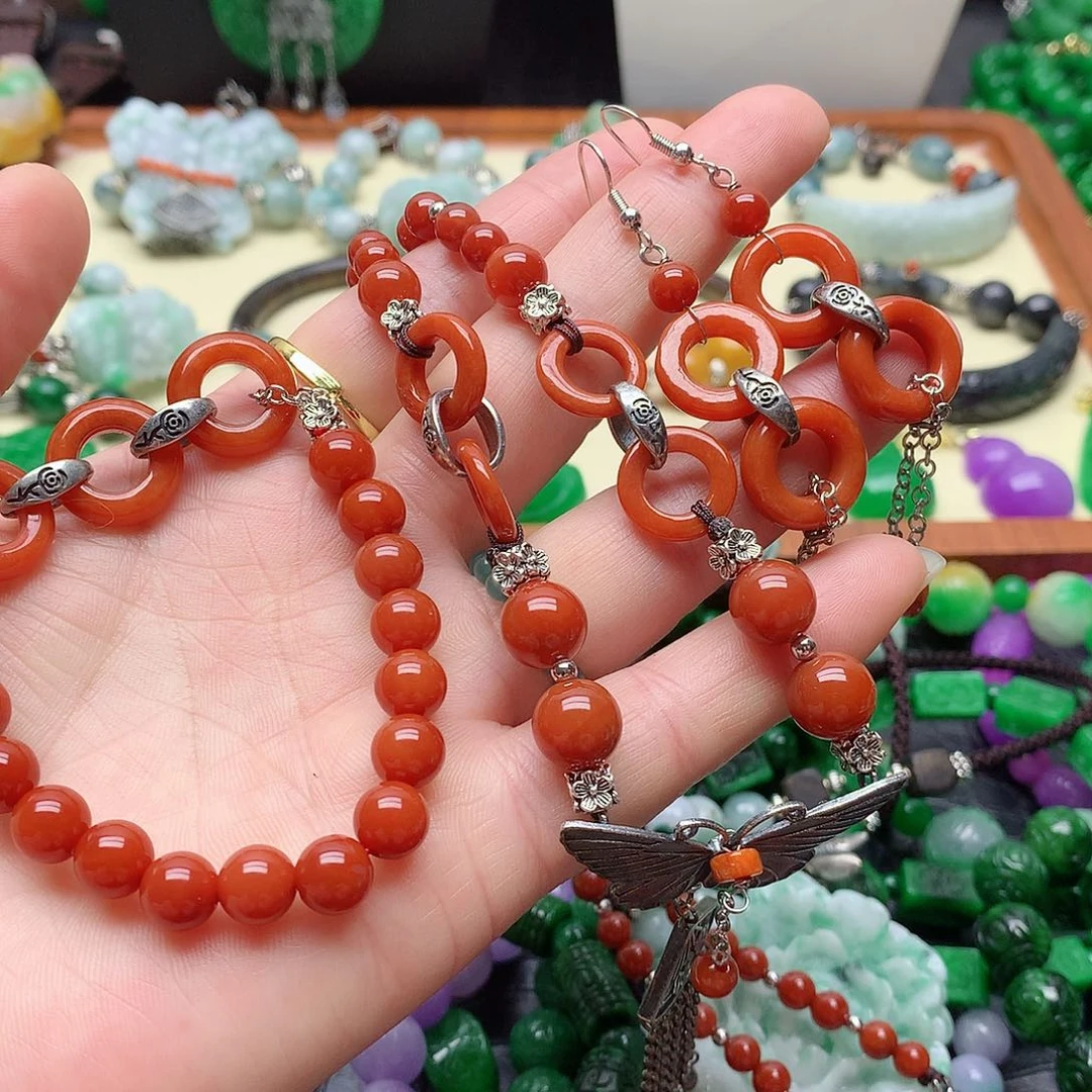 吊坠(赠链)未镶嵌翡翠义