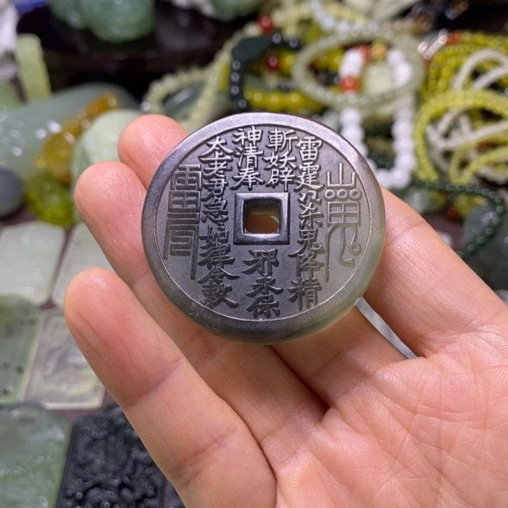 岫玉未镶嵌岫玉颈饰