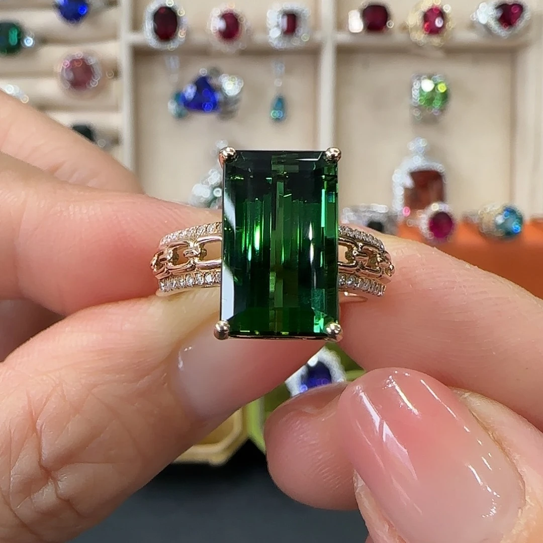 18K金镶嵌戒指碧玺9.09ct