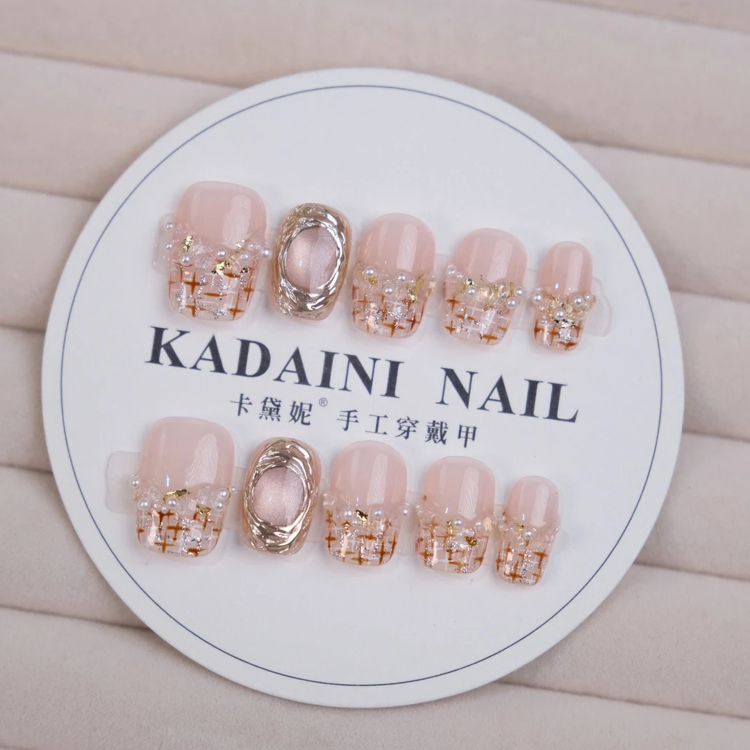 卡黛妮【法式小香】猫眼珍珠锆石毛呢小香风显白纯手工穿戴甲