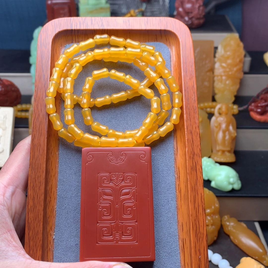 石英质玉配饰未镶嵌奇***锵