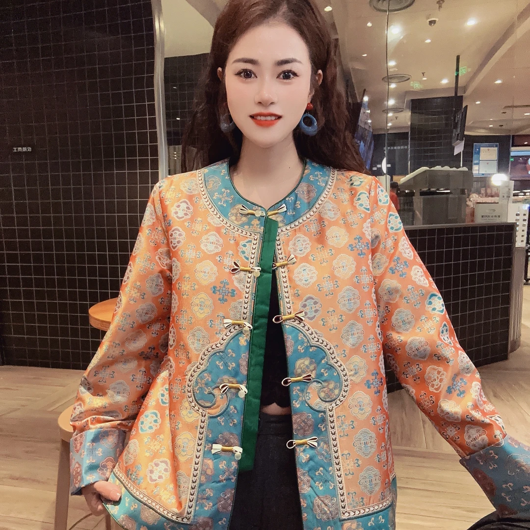 【福圆】气质复古圆领手工盘扣长袖正肩常规款织锦定位刺绣上衣XYX