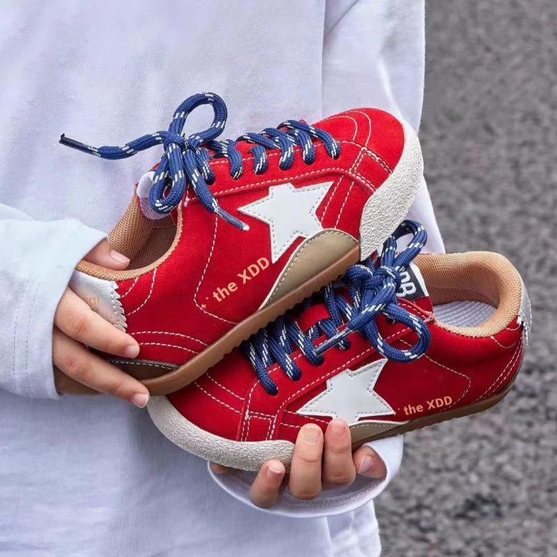 女童五角星运动鞋2025新品春秋韩版男童休闲鞋儿童真皮小红鞋板鞋