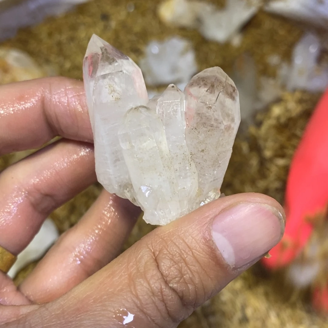 水晶原石摆件未镶嵌水晶