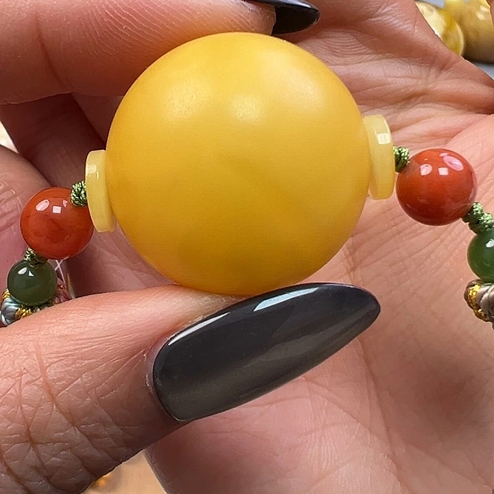 蜜蜡未镶嵌珠宝奇石