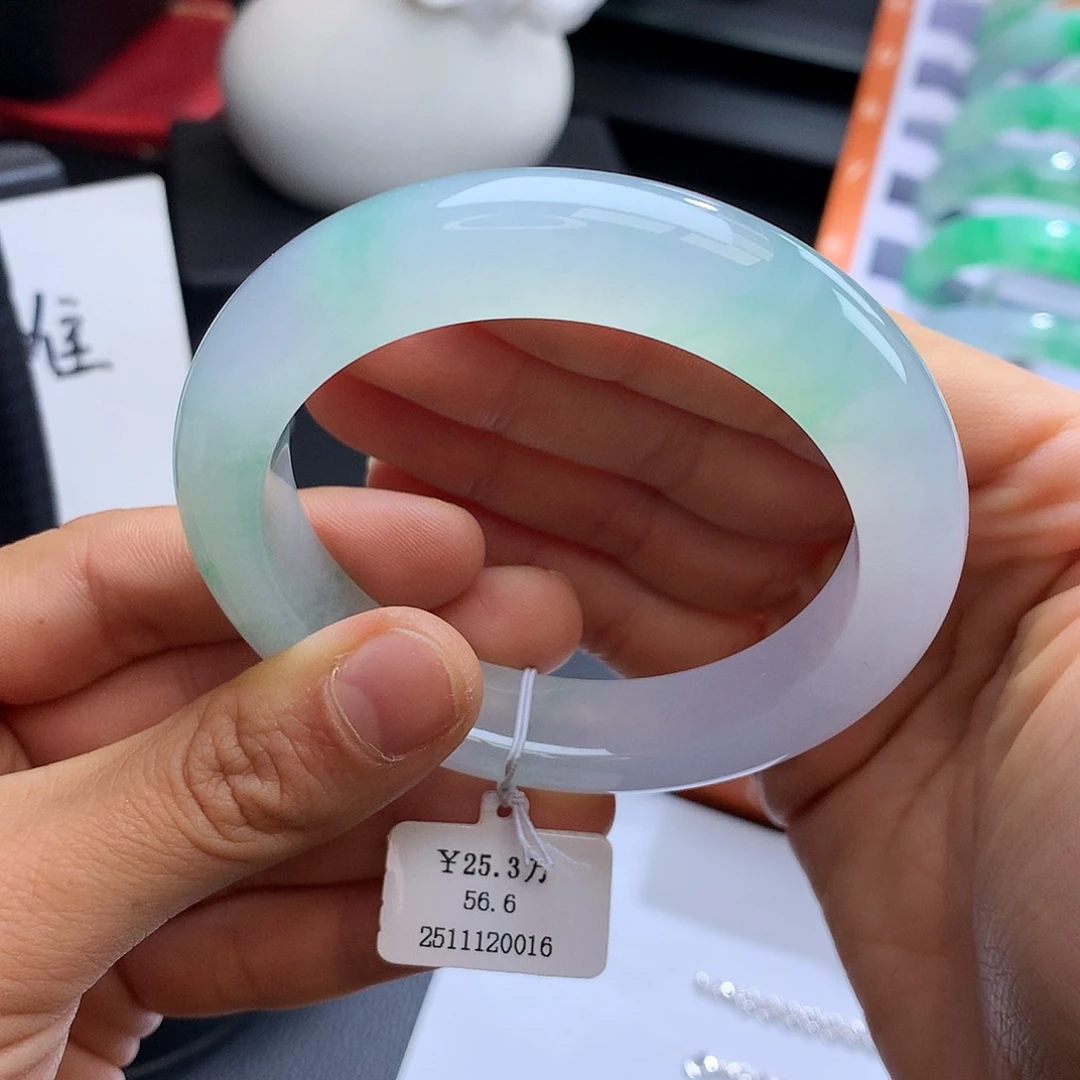 未镶嵌手镯翡翠57春彩正圈