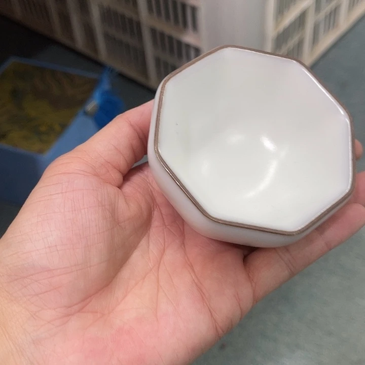 福利待遇多多哦哦哦