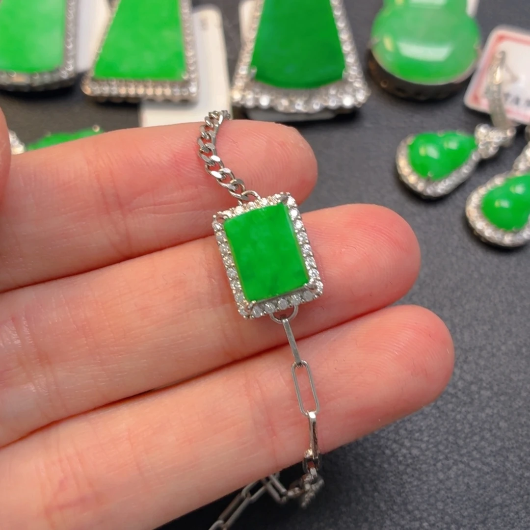 翡翠银S925镶嵌吊坠(不含链)手链