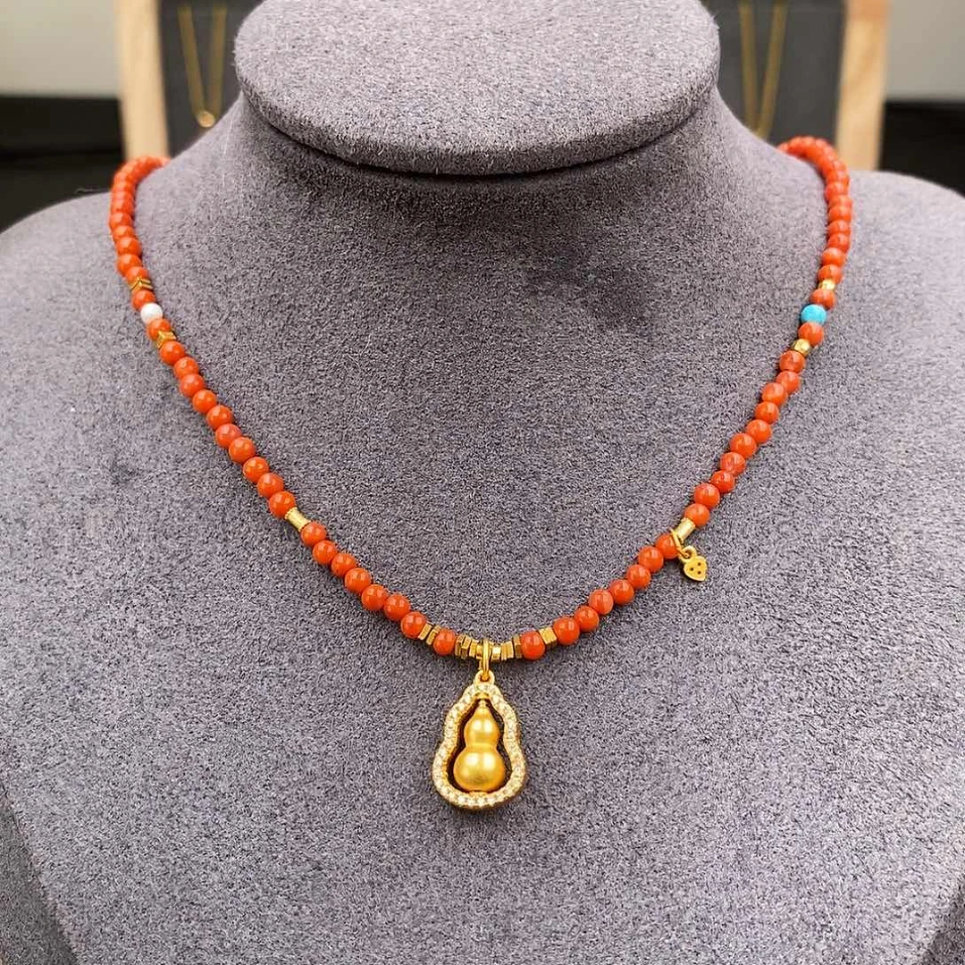 南红玛瑙未镶嵌四川凉山项链