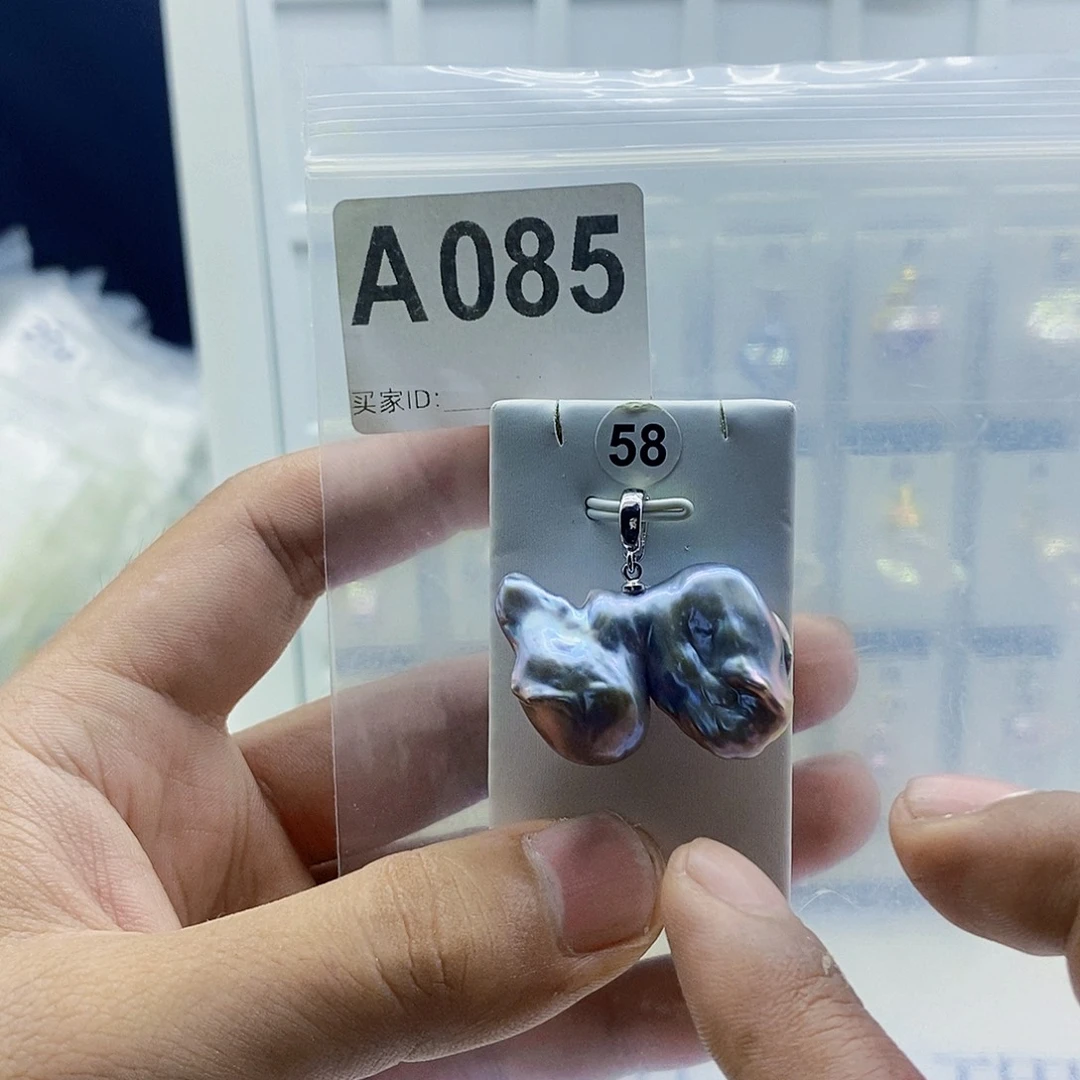淡水珍珠颈饰合金