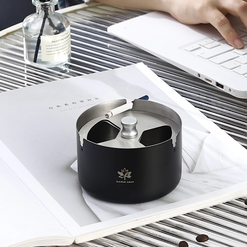 时尚欧式设计不锈钢旋转带盖防风加厚耐摔家用办公烟灰缸