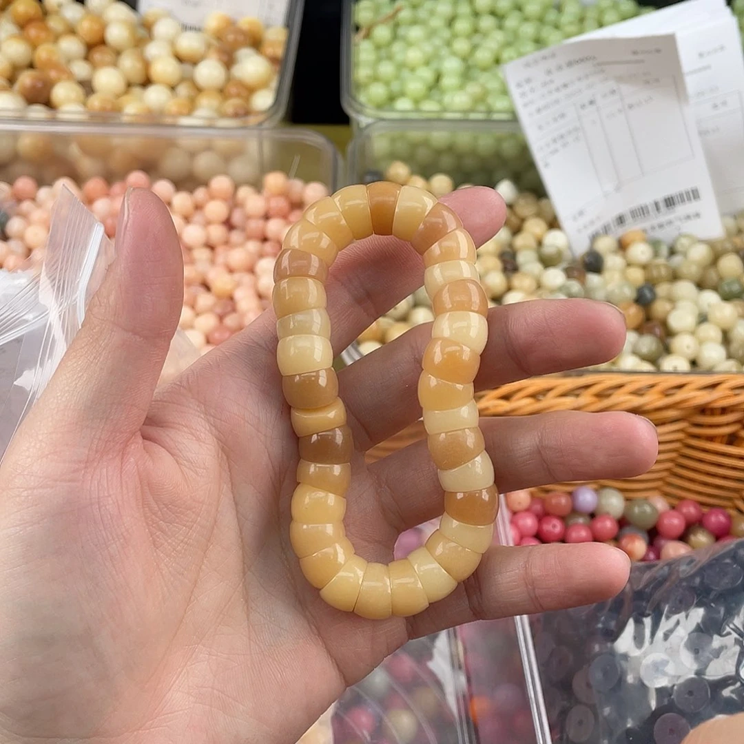 白玉菩提吊坠z12mm 100颗瑕不售后