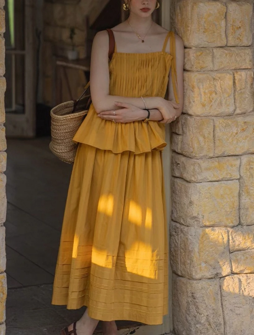 201-250 淼淼严选女装 2025新款法式吊带背心套装