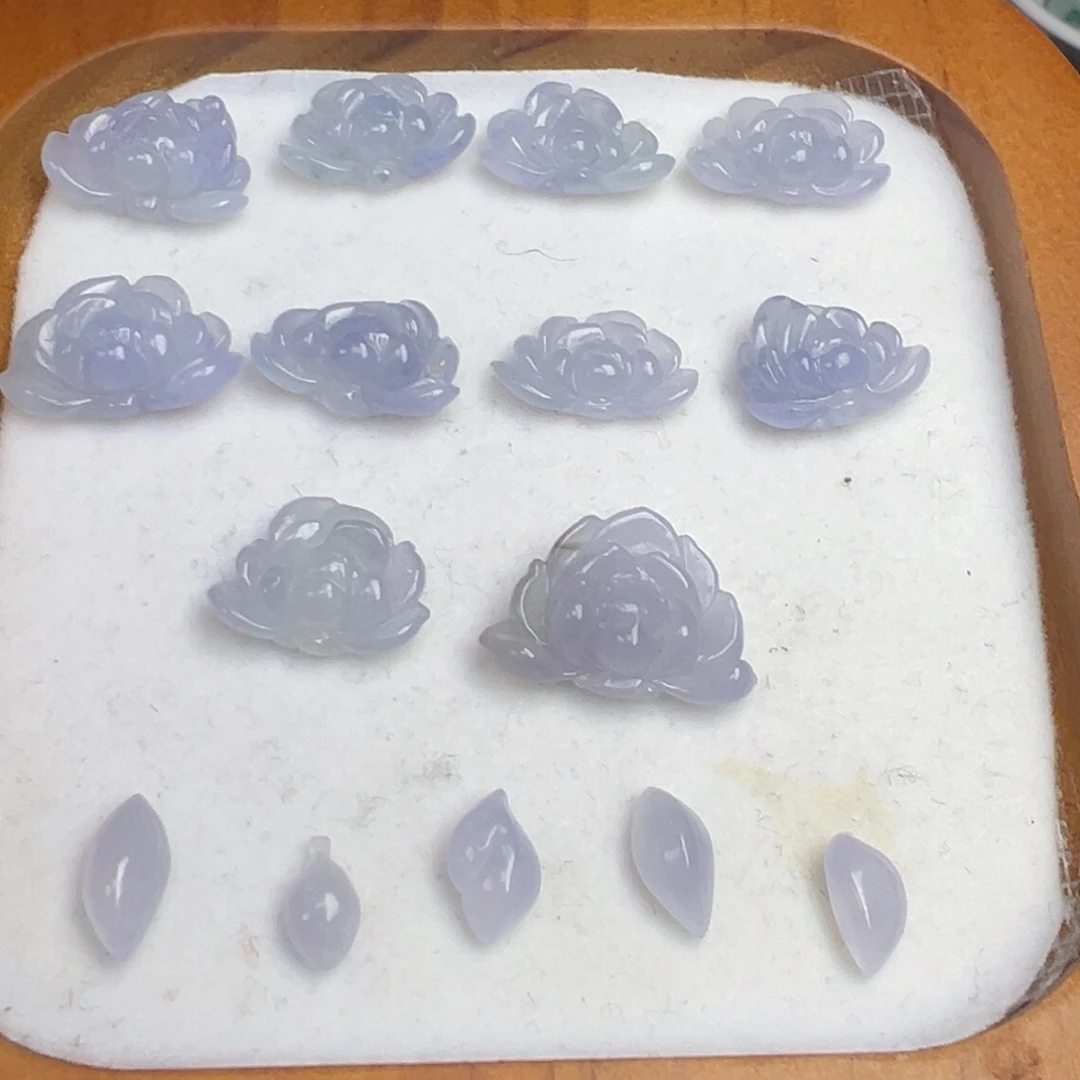 翡翠散珠紫莲花吊坠
