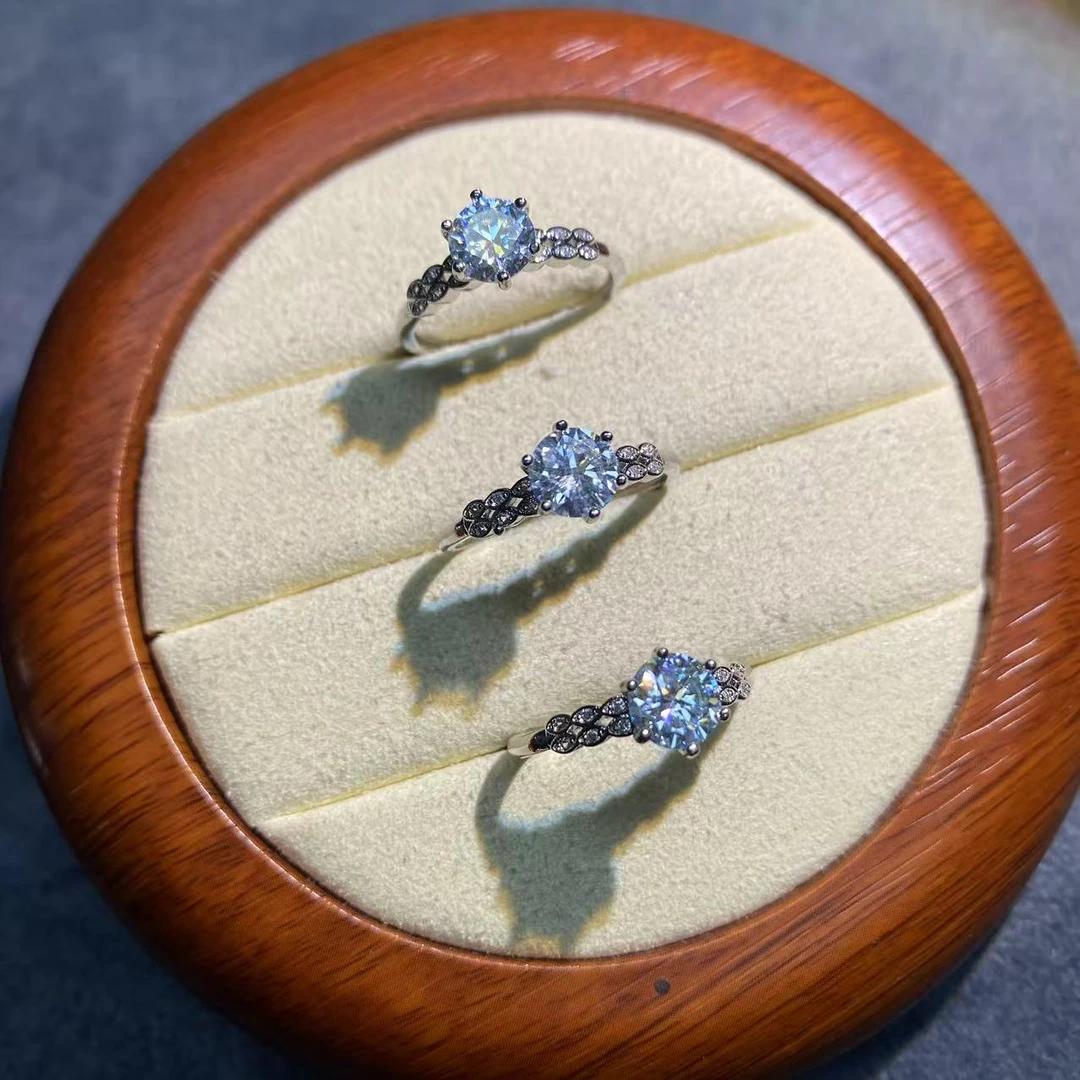 合金莫桑石戒指 一克拉设计款六爪戒指  多样性发其一【MS0016】