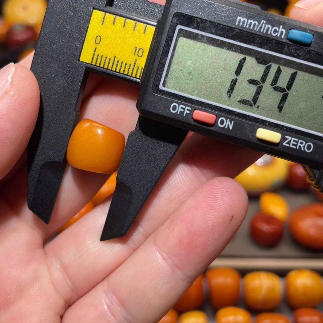 未镶嵌琥珀裸石马蹄