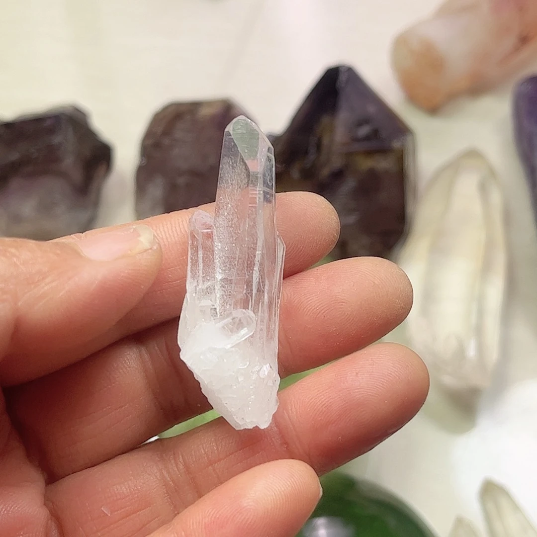 水晶天然水晶原石未镶嵌猎****星