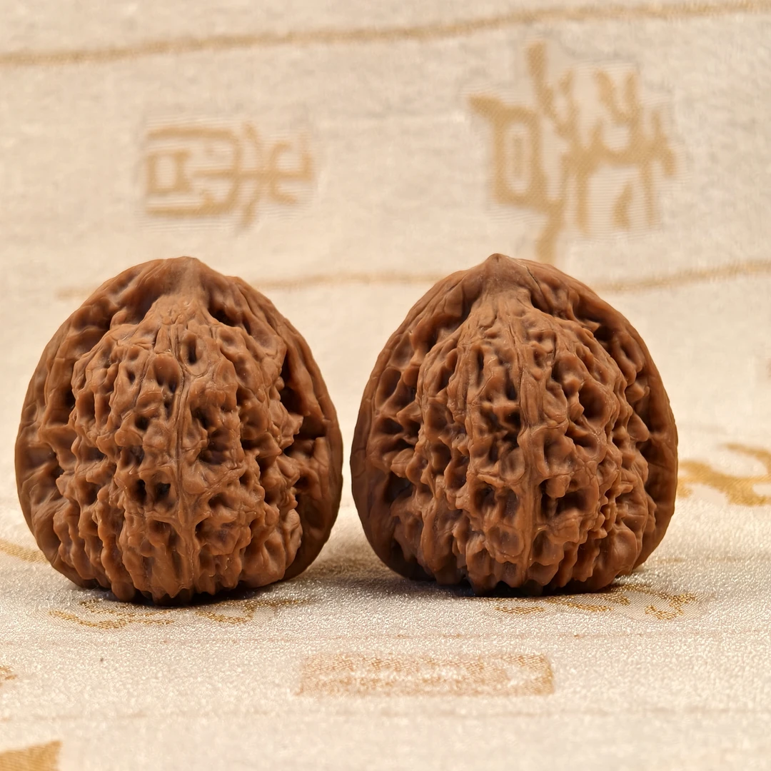 全品高炮三角南疆南疆石核桃尺寸边41肚41高41一物一图克重48克