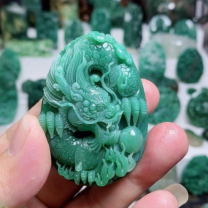 未镶嵌独山玉颈饰