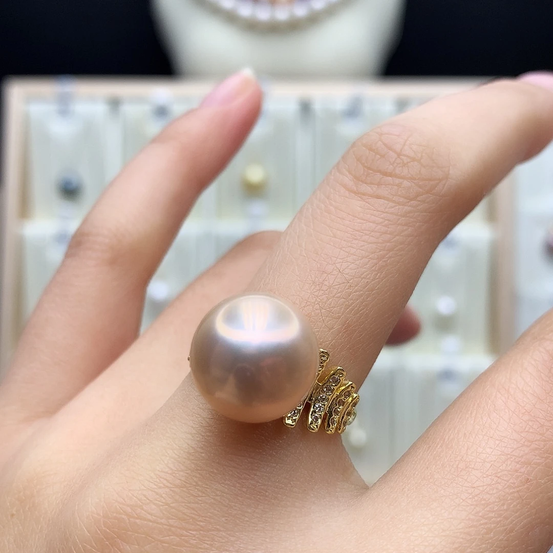 合金淡水珍珠颈饰