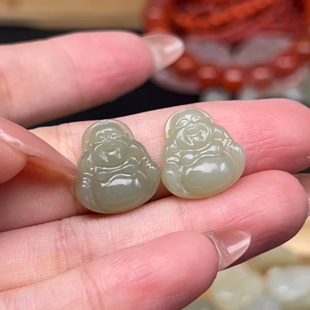 和田玉未镶嵌吊坠(不含链)多样性