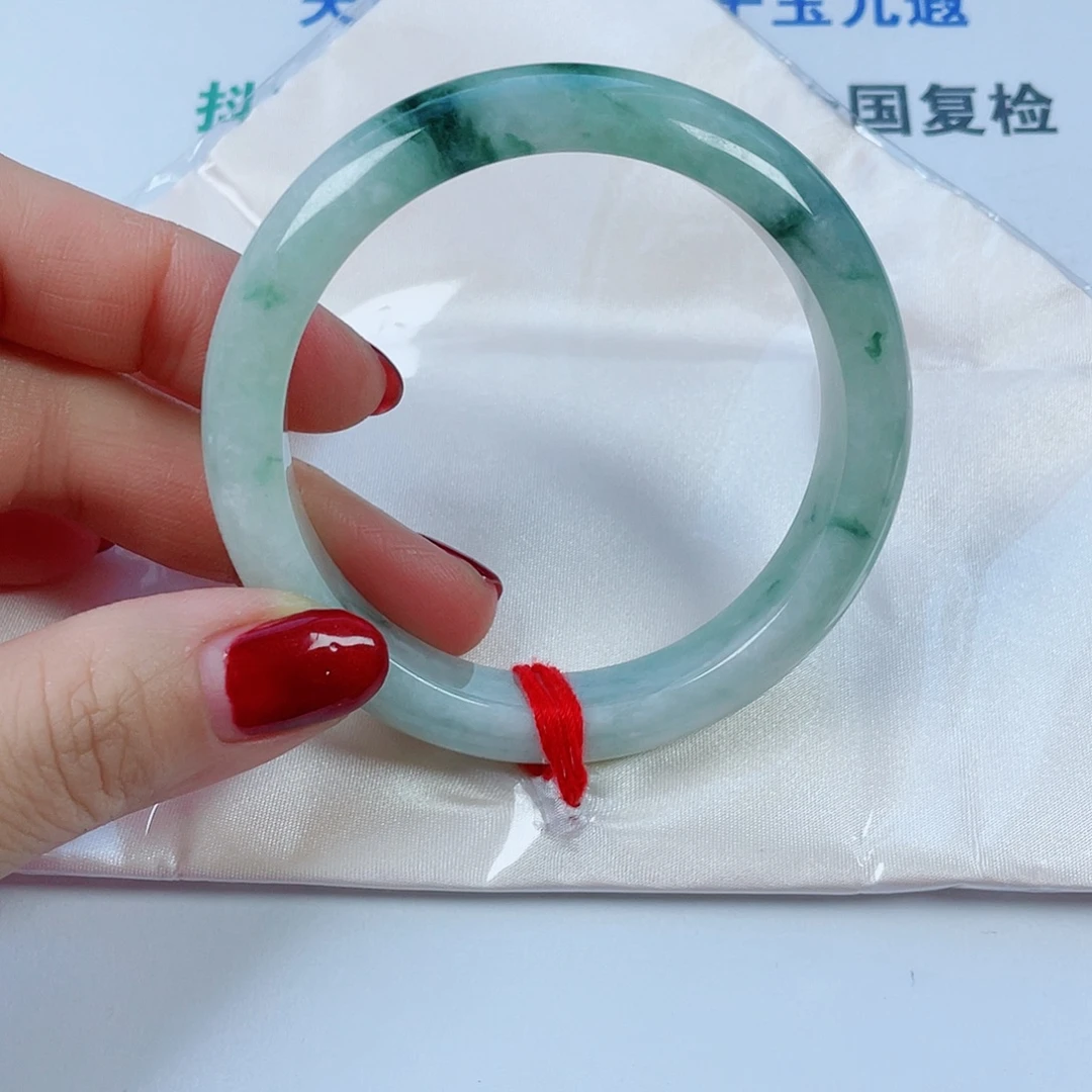 翡翠未镶嵌手镯圈口60.8宽13.1厚9,2