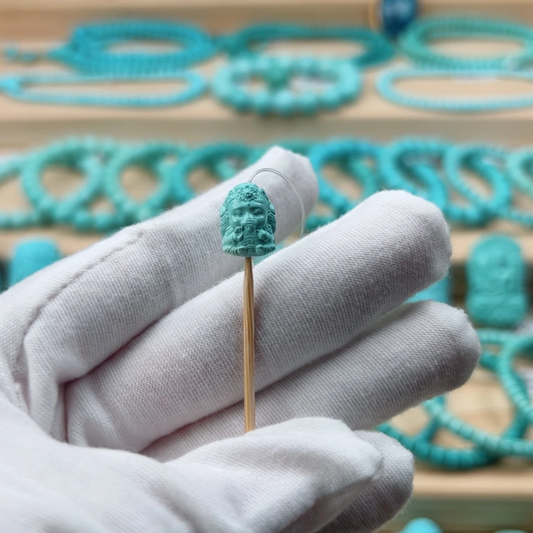 未镶嵌绿松石珠宝奇石