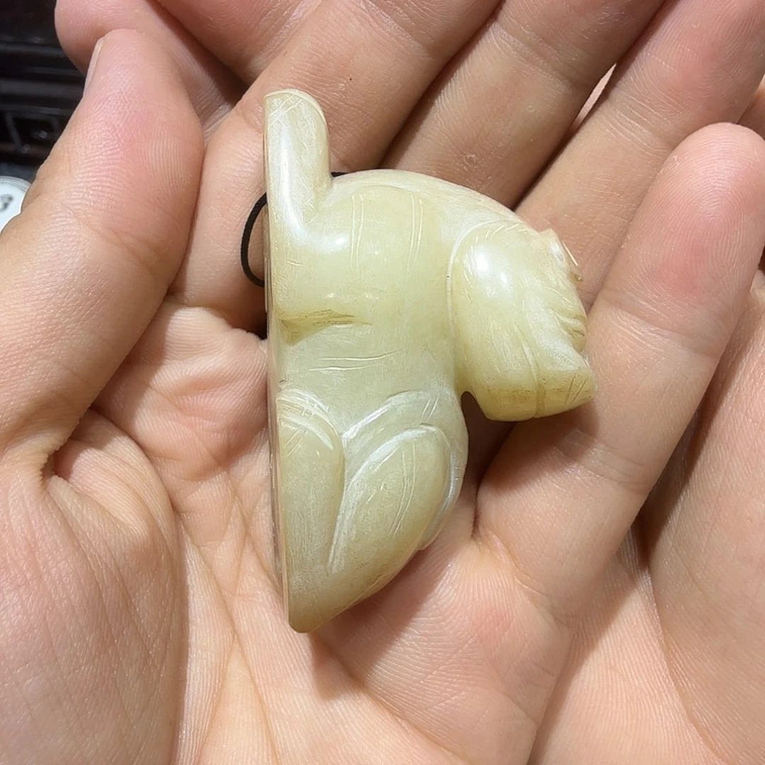 和田玉未镶嵌挂件科****i