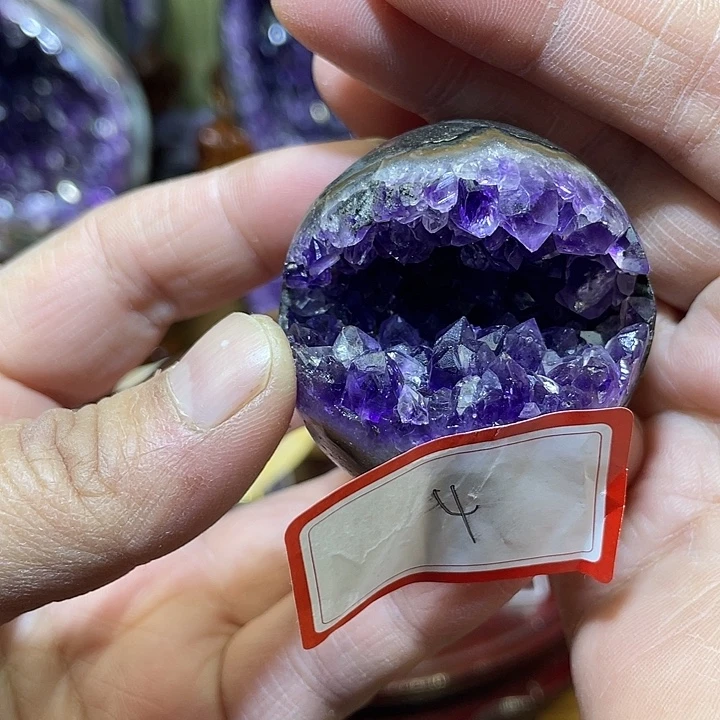 紫晶大型摆件（非配饰）未镶嵌
