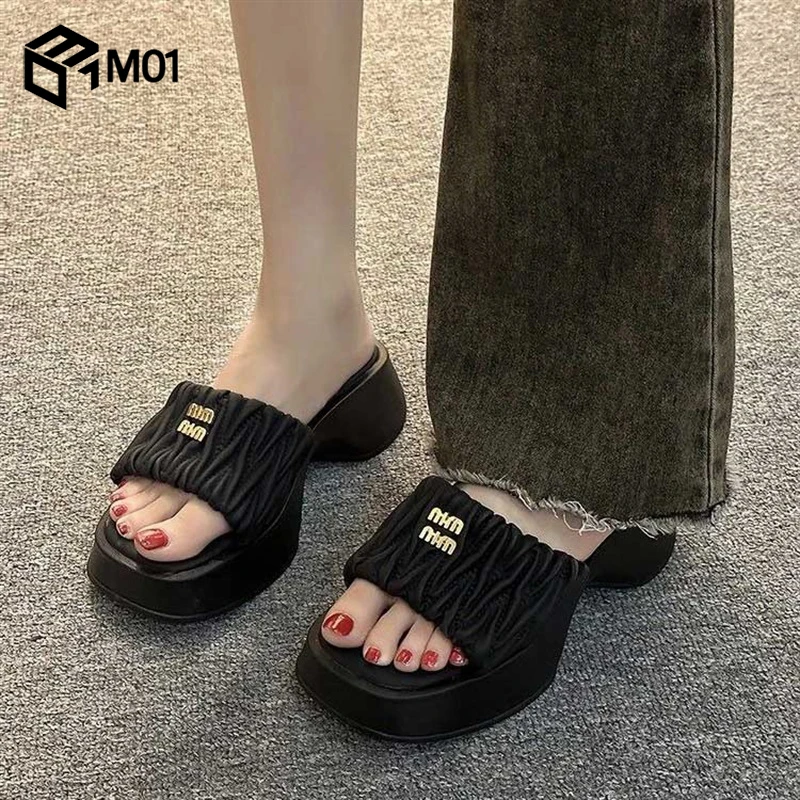 M01厚底拖鞋2025夏季新款黑色凉鞋松糕增高鞋时尚沙滩凉拖女外穿